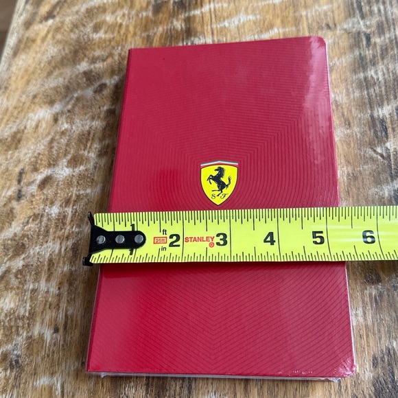 Ferrari Scarlet Journal with Iconic Emblem - Picture 4 of 4